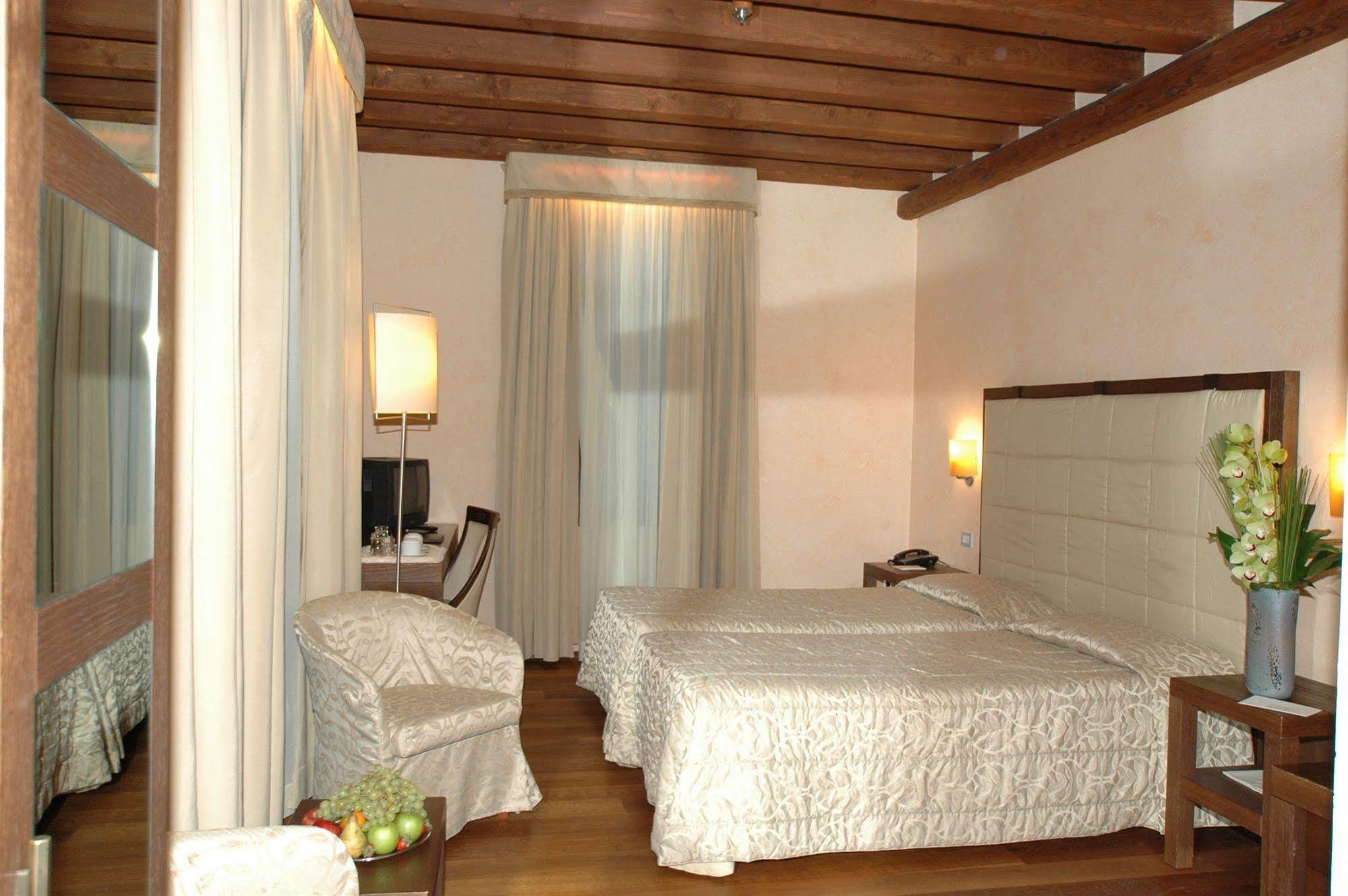 Palazzo Selvadego Hotel Venedig Eksteriør billede
