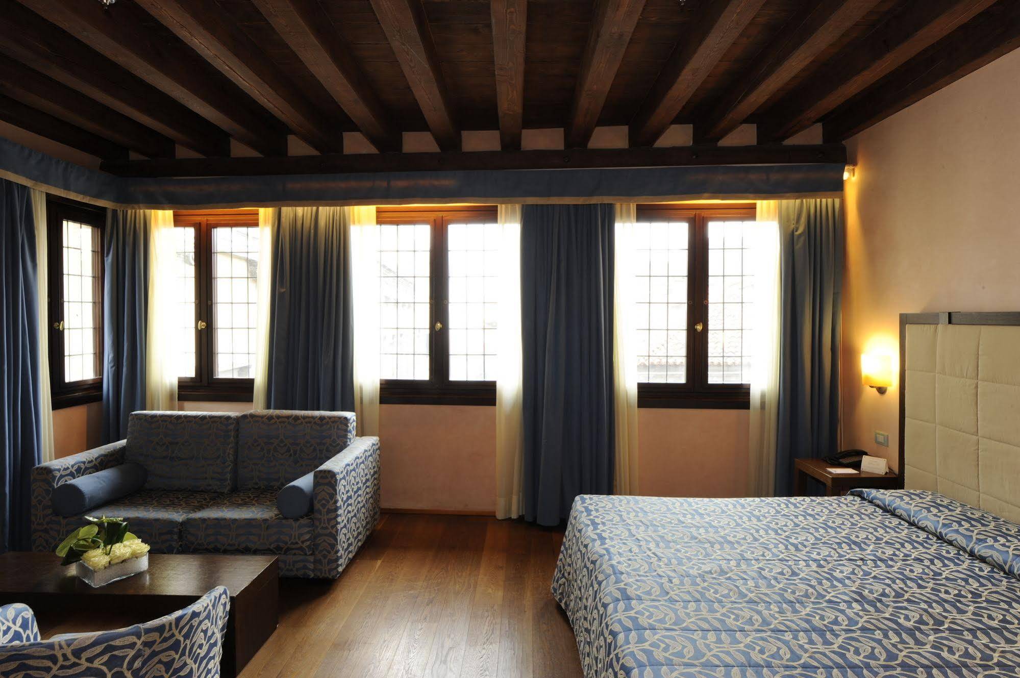 Palazzo Selvadego Hotel Venedig Værelse billede